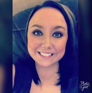 Meet your Posher, Tabitha